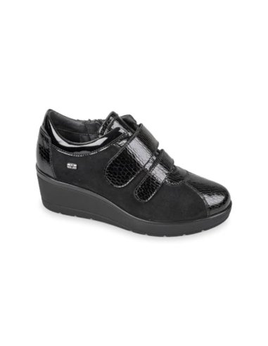 Scarpe con velcro online